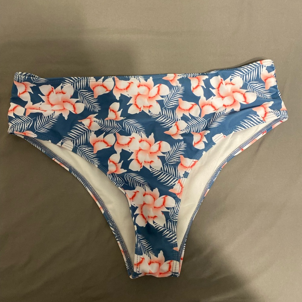 Bikini bottoms